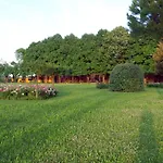 Holiday home Elegant In With Garden And Pool *