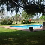 Holiday home Elegant In With Garden And Pool