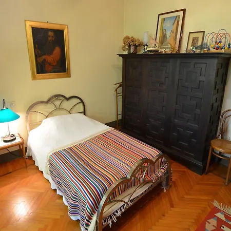 Elegant In With Garden And Pool Casa vacanze *