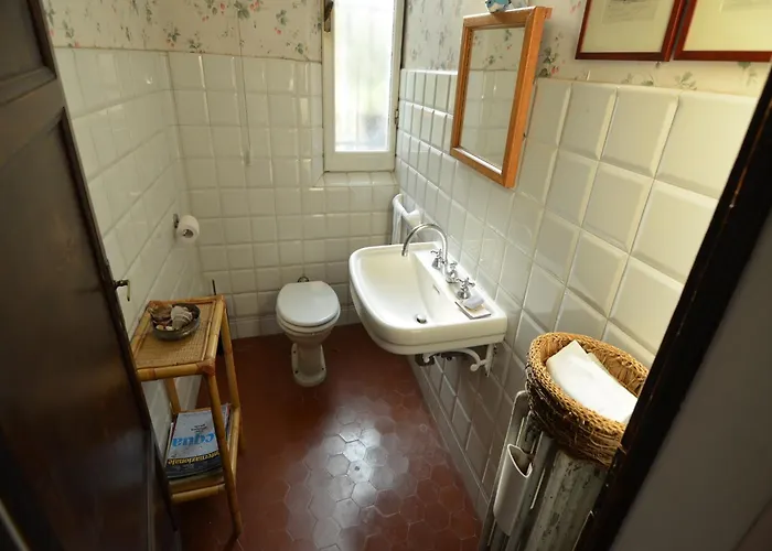 Hébergement de vacances Elegant In With Garden And Pool Faenza