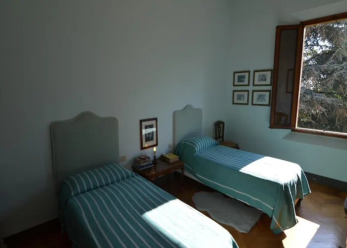 Hébergement de vacances Elegant In With Garden And Pool Faenza